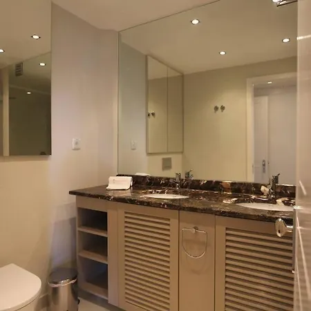 Casas Da Gandarinha Iii - 3 Bedroom In Centre Apartment