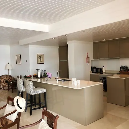 Casas Da Gandarinha Iii - 3 Bedroom In Centre Apartment